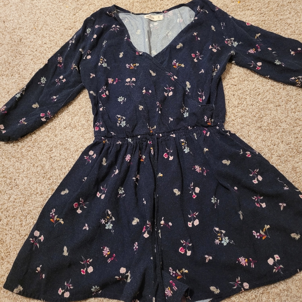 Hollister Floral Romper Sz M